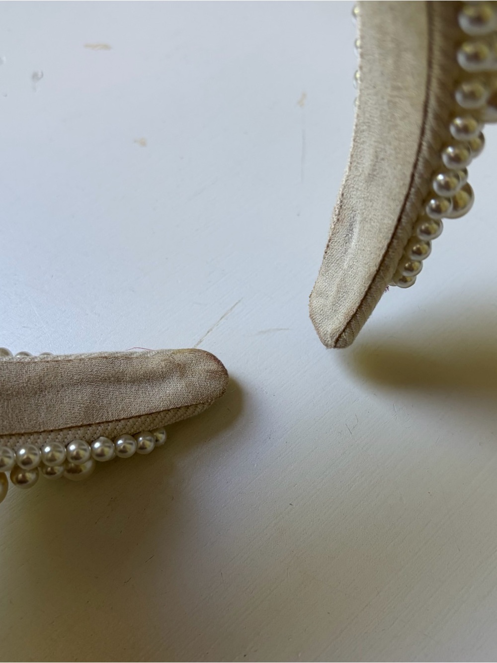 Ivory Pearl-Embellished Cream Bridal Headband - Picture 7 of 8